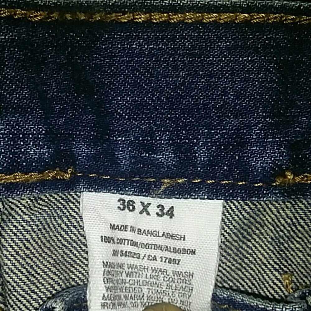 Jeans - Picture 2 of 3